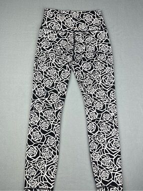 Lululemon Full-On Luxtreme Posey Print Crop Leggings Size 4